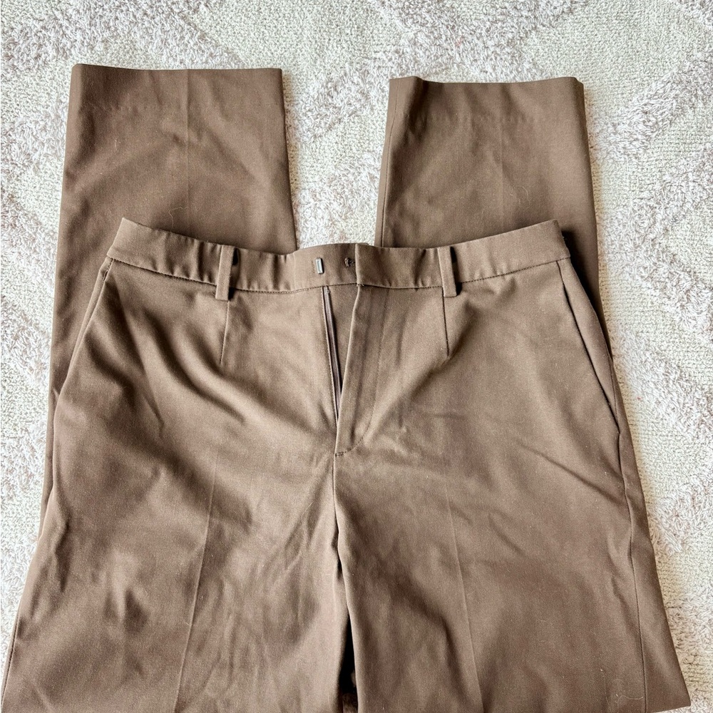 Uniqlo Women's Brown Straight-Leg Dress Pants